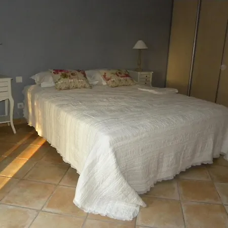 Le Clos Des Ecureuils Villa