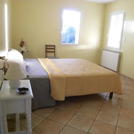 Villa Le Clos Des Ecureuils Nimes
