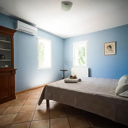Le Clos Des Ecureuils * Ним